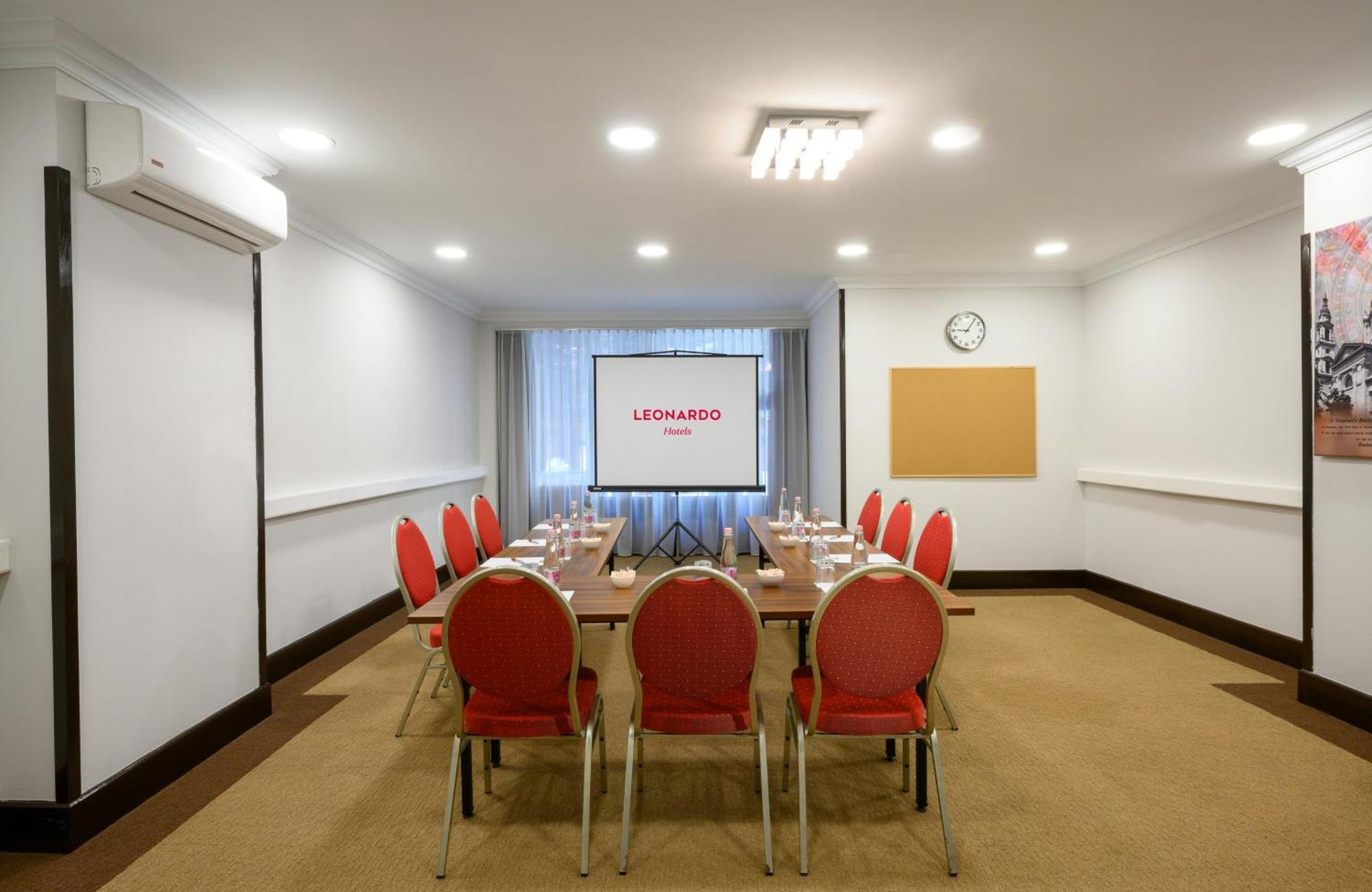 Leonardo Hotel Budapest — Photos 2